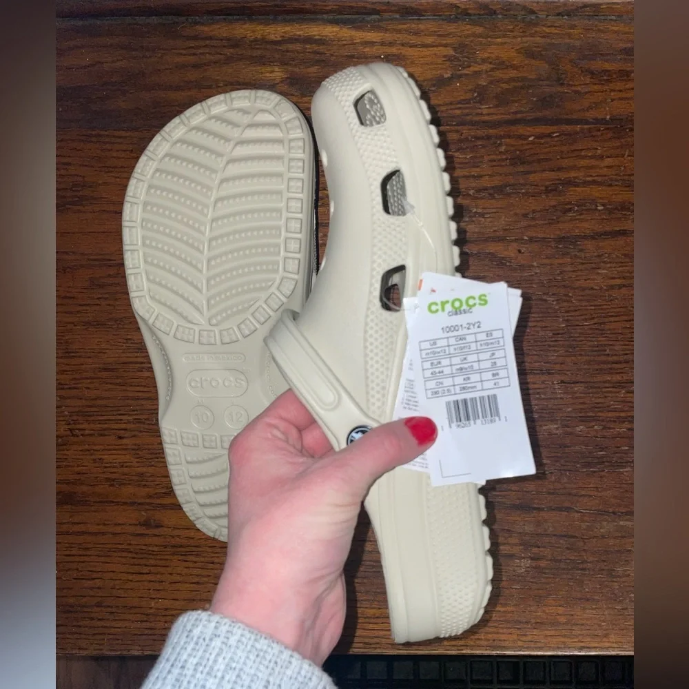 SOLD// New With Tags Crocs “Bone” Classic Clog Shoes *make offers* - Picture 4 of 6